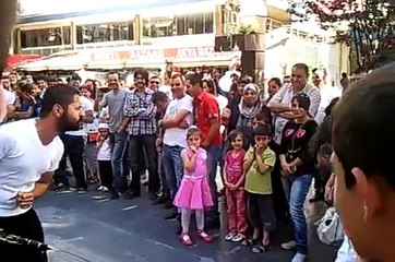 Koray Avcı & Oğuz Arslan Karanfil Sokakta