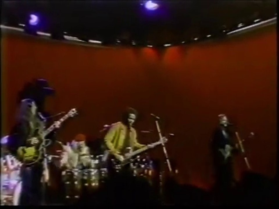 Long Train Runnin' (LIVE) / THE DOOBIE BROTHERS