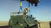 The Biggest US Helicopter Show its Muscles: CH 53E Super Stallion Lifting 14 tons APC !