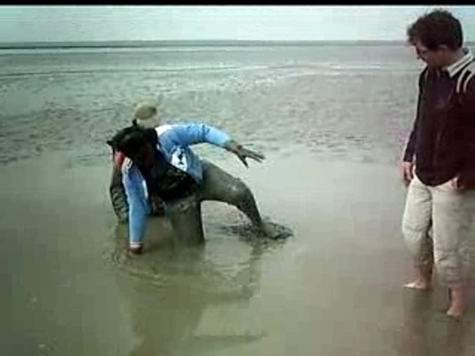 Sokhna dans les sables mouvants