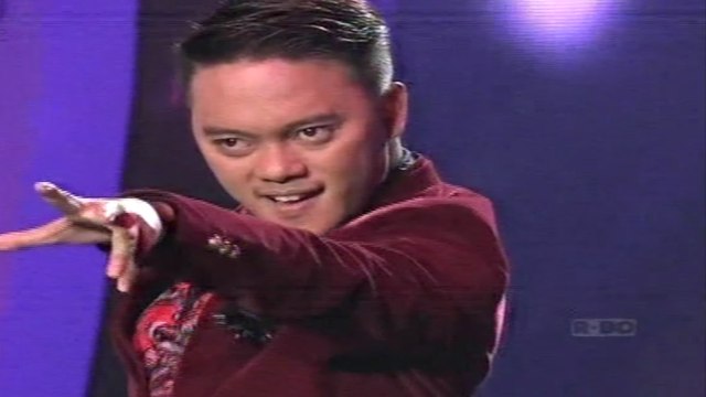 Danang DA2 (Indonesia) Gejolak Asmara - D'Academy Asia TOP 12 13 Desember 2015