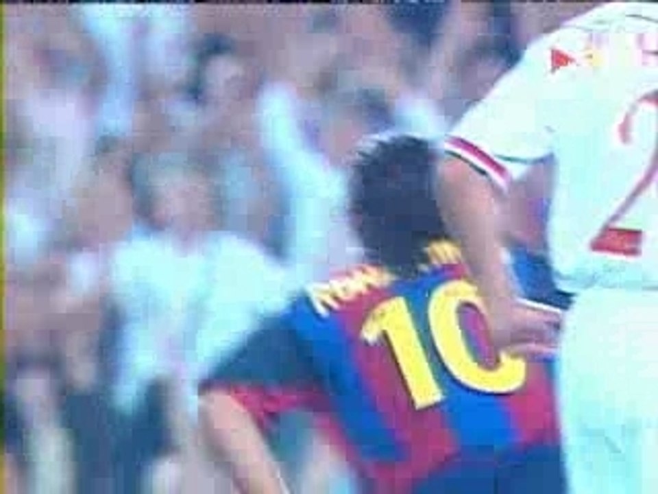 Ronaldinho - (F.C. Barcelona - Sevilla)