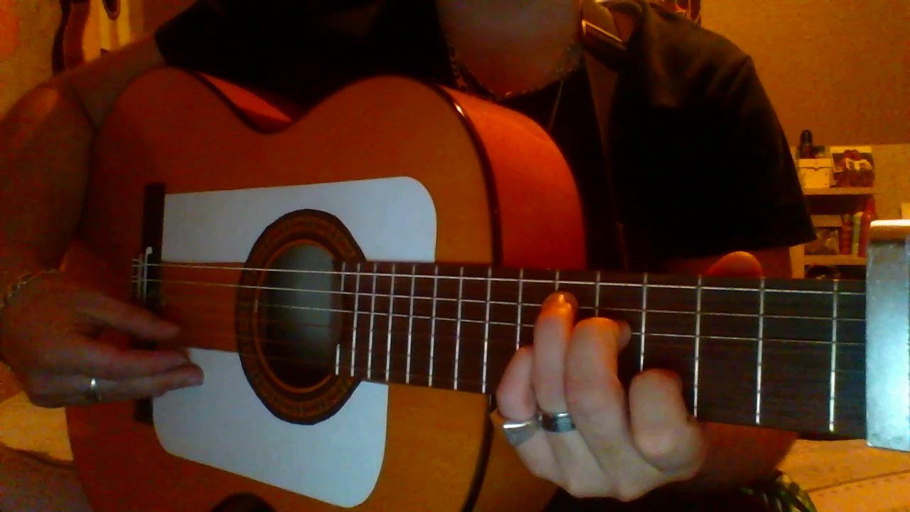 eddy a la guitare