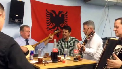 2014 Rifat Berisha & Salih Gashi - Vin Vaporat