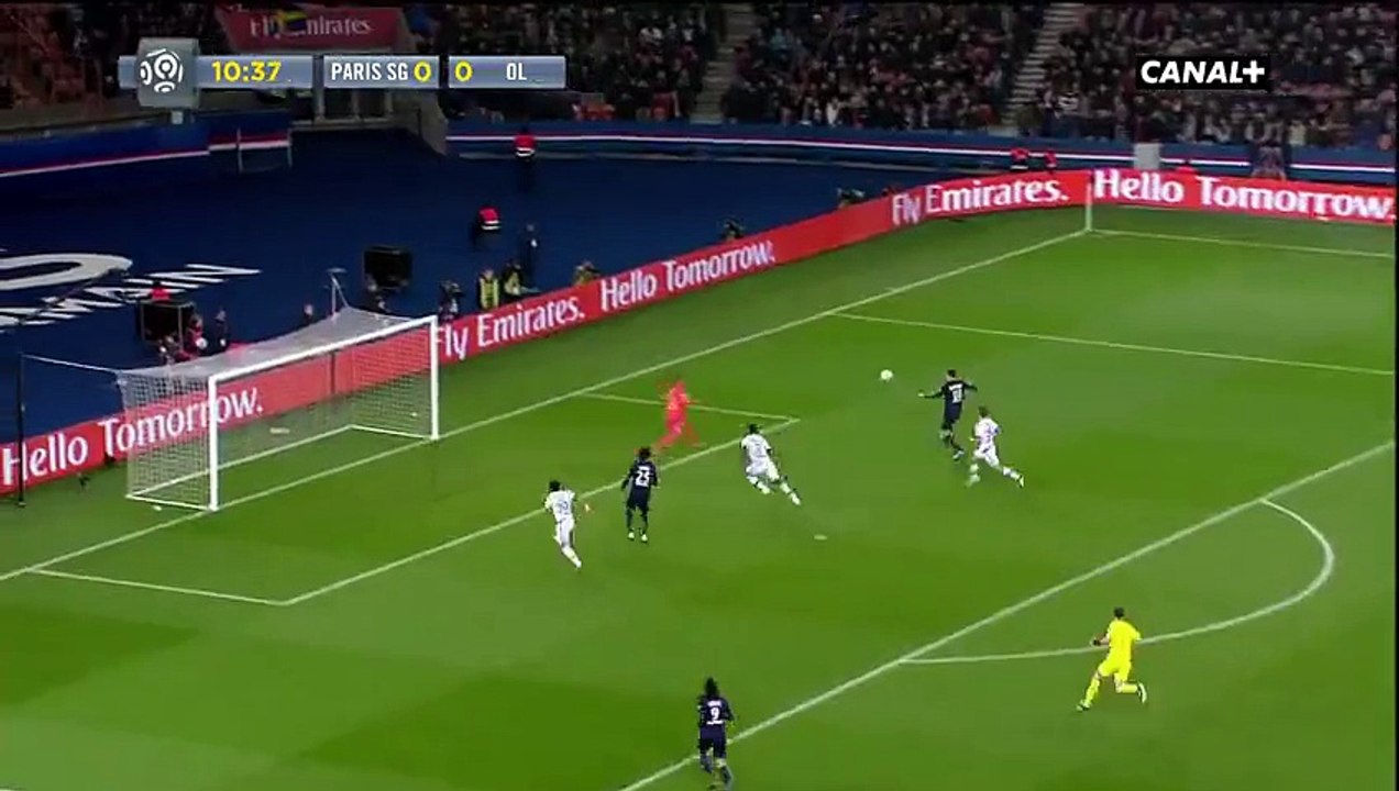 1-0 Zlatan Ibrahimovic Great Volley Goal _ Paris Saint-Germain v. Lyon - 13.12.2015 HD