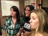 AMERICAN Girls sings Bollywood song --DilSere