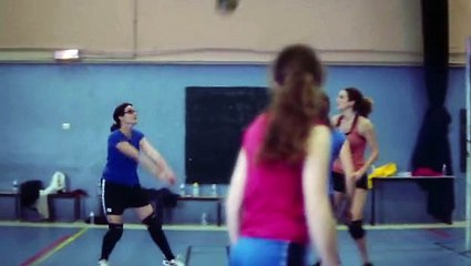 Extraits à Dunois du film "Tirez la Langue mademoiselle"