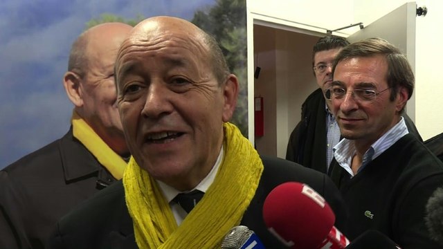 Bretagne: le socialiste Jean-Yves Le Drian réélu haut la main