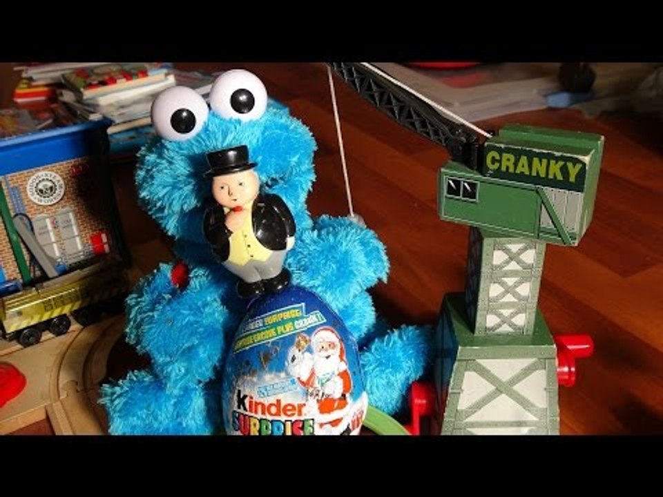 Cookie Monster Count n'Crunch  Gets Giant Kinde...