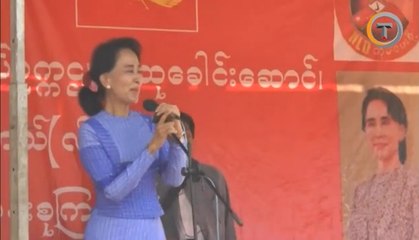Aung San Suu Kyi Menang