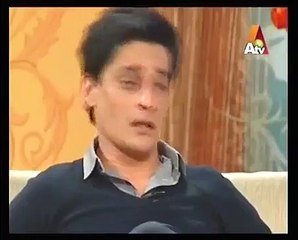 sahir lodhi clarifies he is not srk