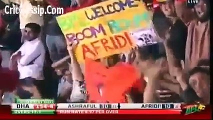 BIGGEST SIX OF shahid AFRIDI OF 230 METRE In Cricket History