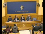 Roma - Mozione sfiducia ministro Boschi - Conferenza stampa di Alessandro Di Battista (14.12.15)
