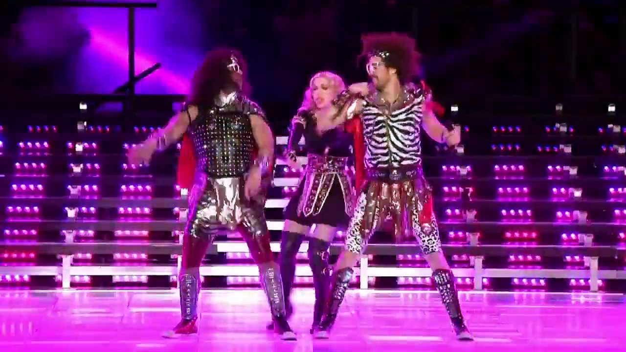 Madonna - Super Bowl Medley 2012 (HD)