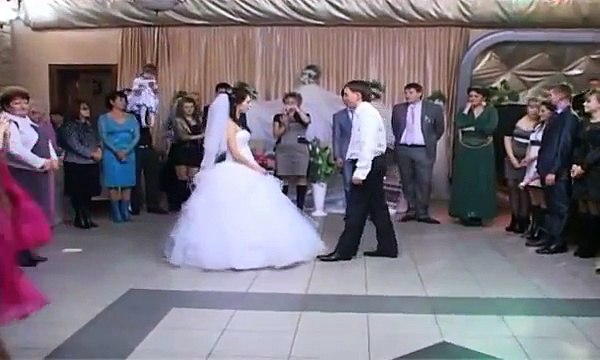 САМЫЙ ЛУЧШИЙ СВАДЕБНЫЙ ТАНЕЦ С СЮРПРИЗОМ (THE BEST WEDDING DANCE)