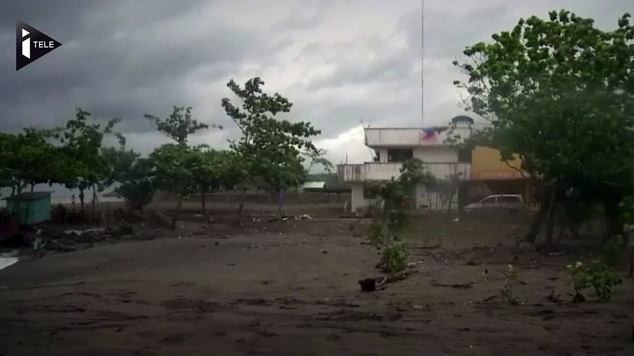 Philippines : 700 000 personnes évacuées à l'approche du typhon Melor