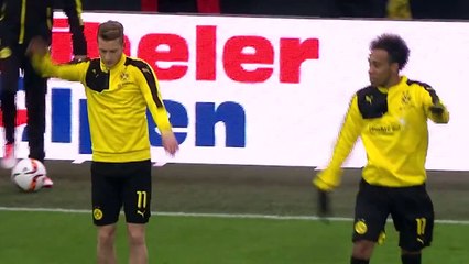 Marco Reus And Pierre Emerick Aubameyang s Synchronised Pre Game Warmup Is Hilarious