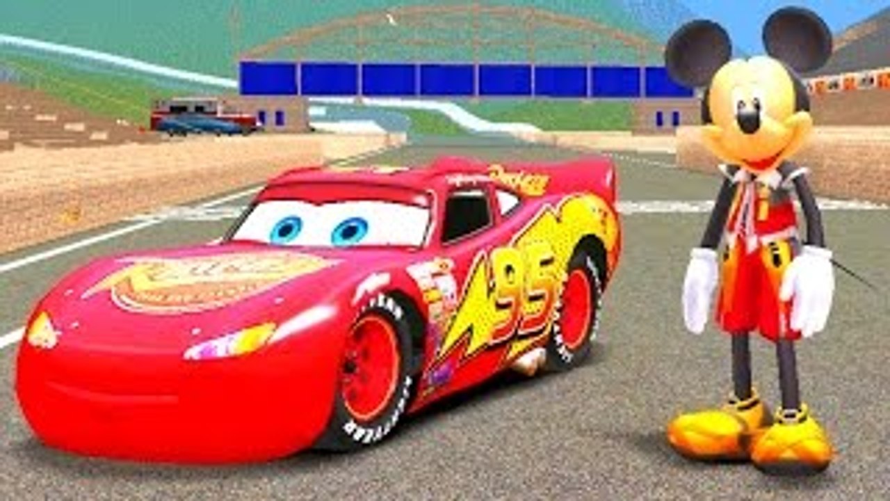 Mickey Mouse plays with his Lightning McQueen Cars FUN RACE Nursery