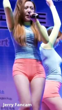 [직캠 Fancam] 151024 식스밤(Six Bomb) (유청) @ 동대문 밀리오레