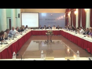 Report TV - Lu: 'Orë më të shtrenjtë se makina ime? Jeni gjyqtar të korroptuar'