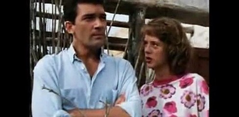 MUST WATCH !!! Heated arguments turns in to VIOLENT S*X