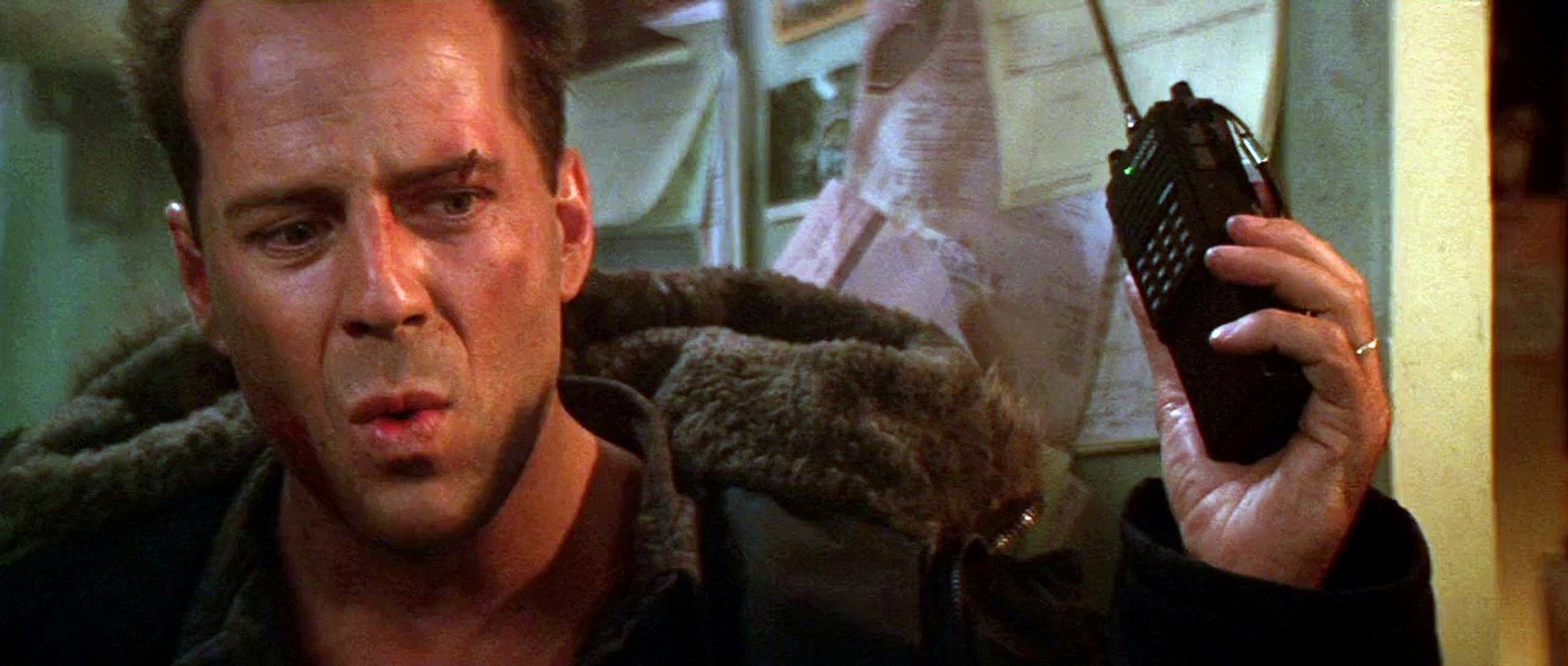 Die Harder sample (Die Hard 2 1990)