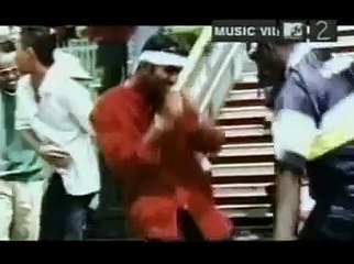 Punjabi MC - Mundiya Tu Bach Ke