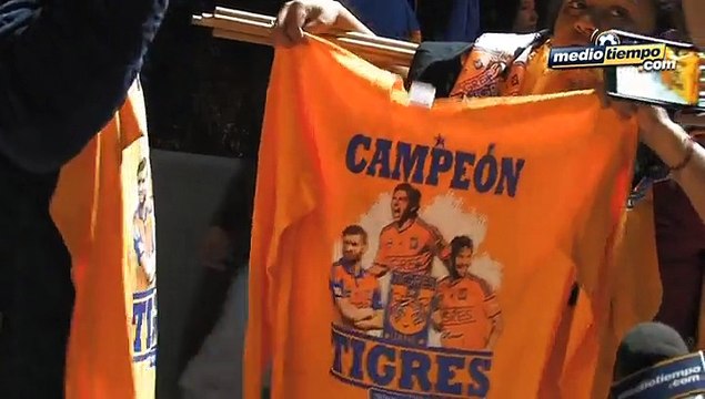 Afición de Tigres ya luce playeras de campeón