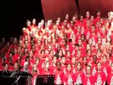 Canadians are the new ANSAAR in town - Syrian refugees welcomed to Canada as choir sings Arabic song