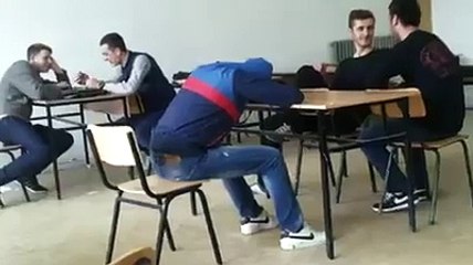 Funny Videos 2015- pate 3-Wake joke not stop laughing