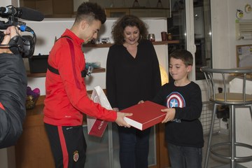 Stephan et Bernardo jouent les pères Noël !