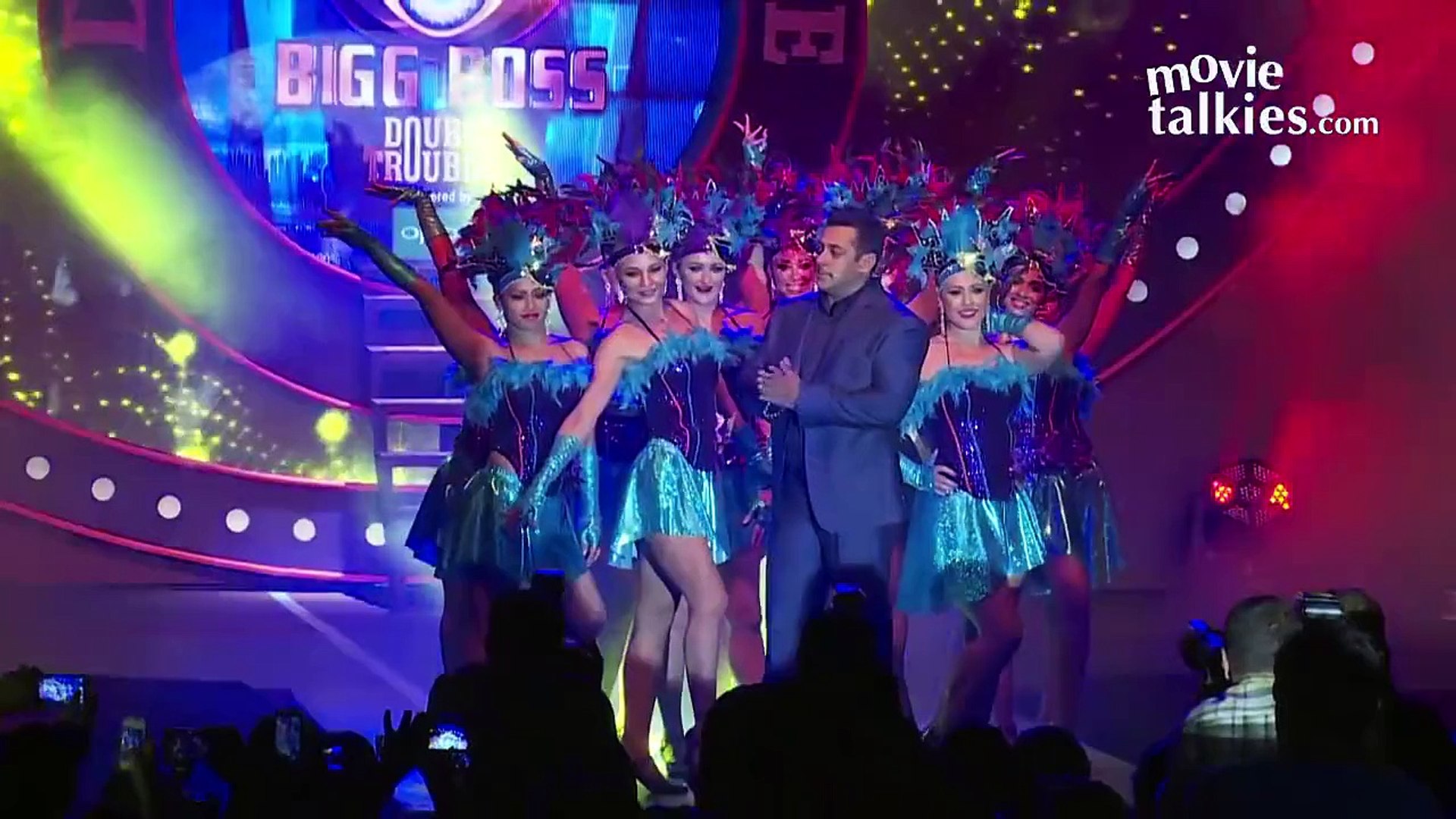 Bigg Boss 9 Episode 1 Salman Khan Grand 