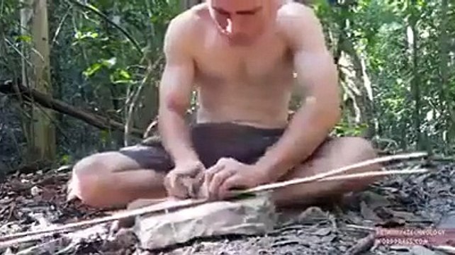 Fabriquer une maison dans les bois avec les moyens du bord