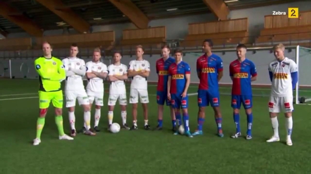Virtual Reality Football (Soccer) Funny