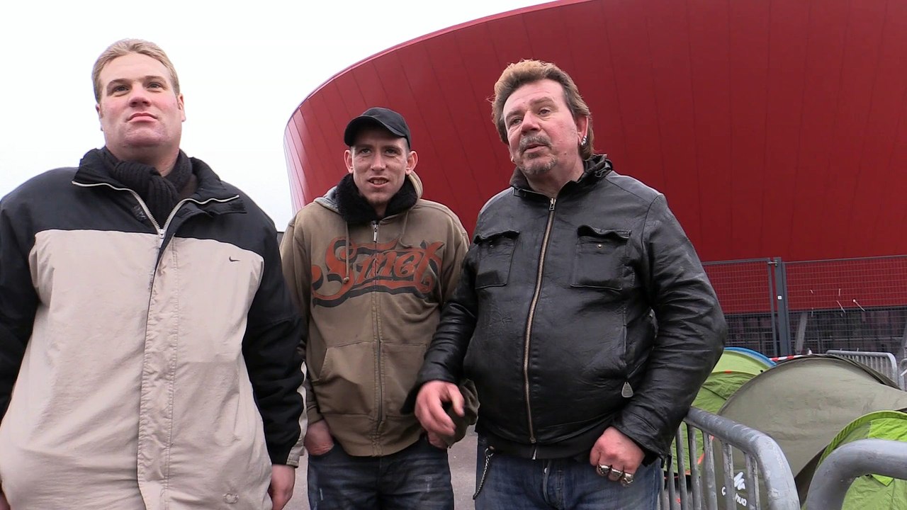 Les fans de Johnny campent devant le Zénith d'Amiens: "Je l'ai vu 85 fois".