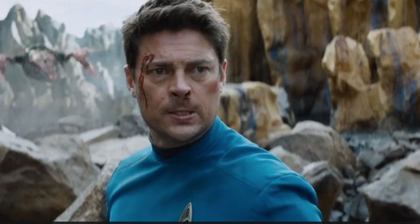 STAR TREK: BEYOND - Official Movie Trailer - Chris Pine, Zachary Quinto, Simon Pegg, Idris Elba [Full HD]