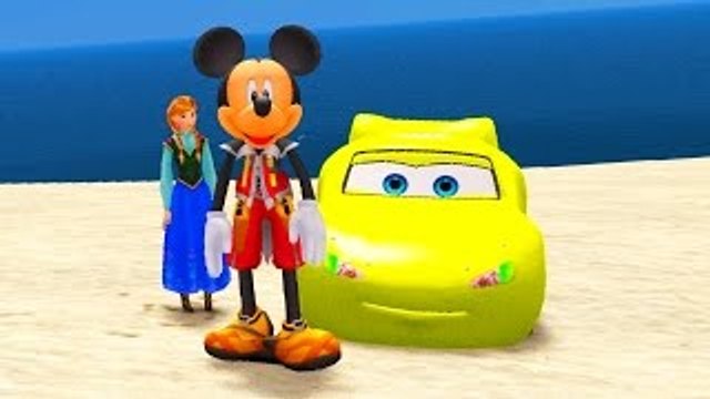 Mickey Mouse & Princess Anna of Arendelle Playing with Lightning McQueen Cars