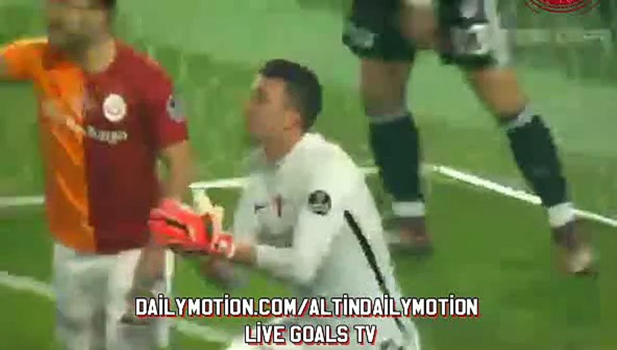 Mario Gómez Fantastic Shot - Beşiktaş vs Galatasaray S.K - Turkey Süper Lig - 14.12.2015