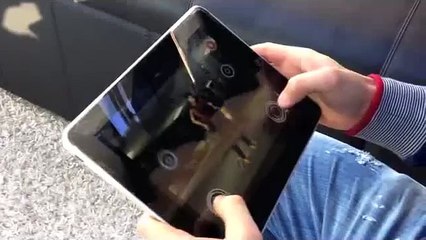 Cristiano Ronaldo playing Freestyle on iPad