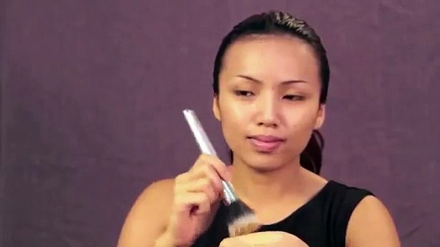 Audrey Hepburn Breakfast at Tiffanys Make-up Tutorial