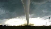 Tornado: Tocando a Terra (Dublado) - Documentário Discovery Science
