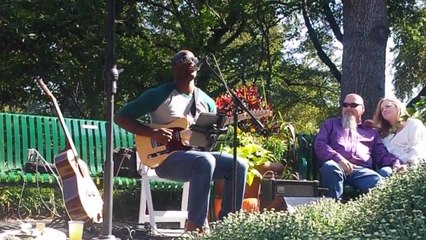 Reprise de « Shake It Off » par Joel Cross