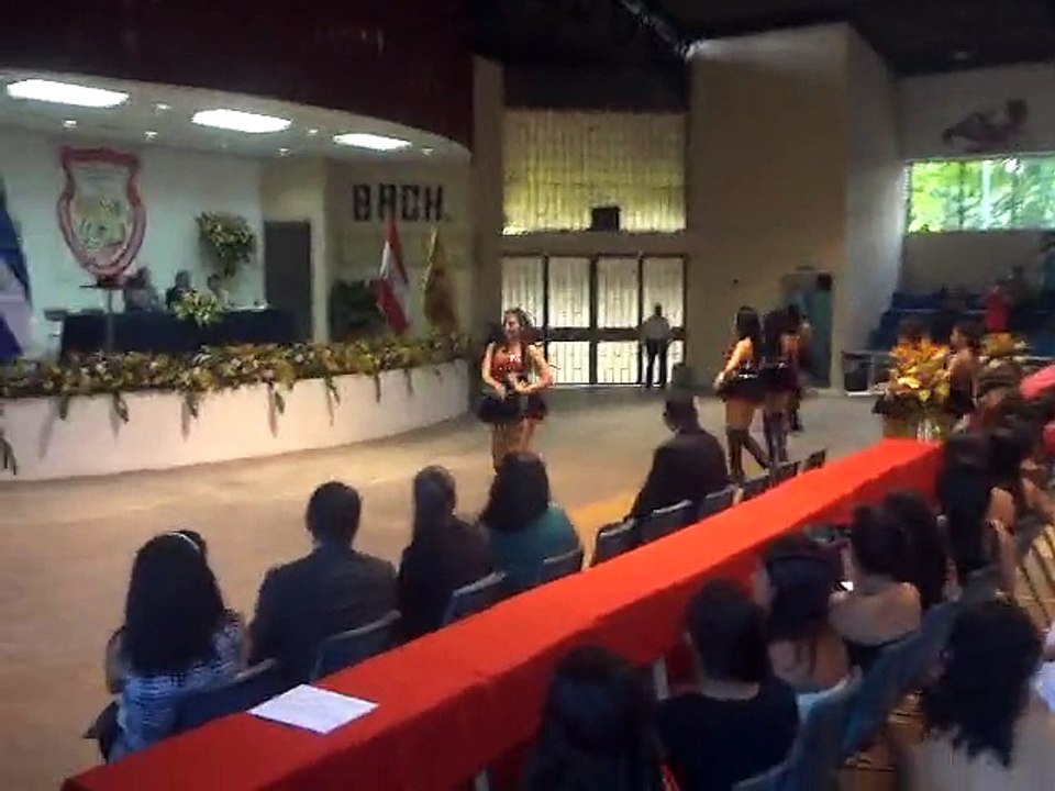 BDG INFRAMEN. El Instante del Amor, Graduación Comercial 2015.