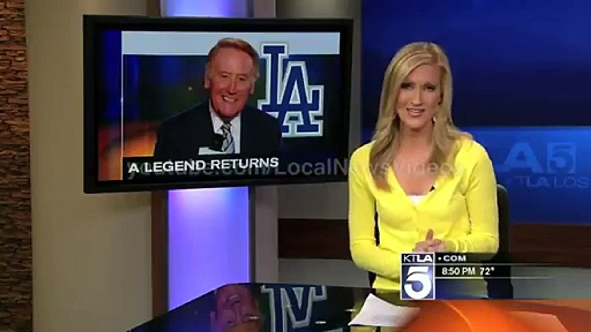 Sports Anchor Curses on Live TV