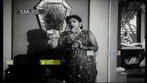 SANJOG (old) - Koi jhukti si nazar, dil mein liye jaye - Suraiya