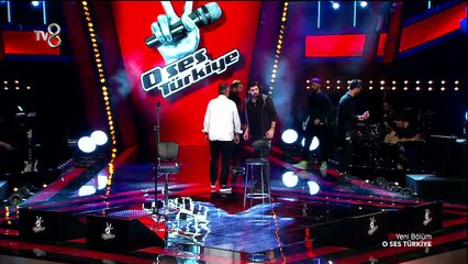 Athena tüm Türkiye'yi şaşırttı! Bu kez türkü okudular