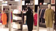 When you take her to the mall -  Bekaar Vines - omz video