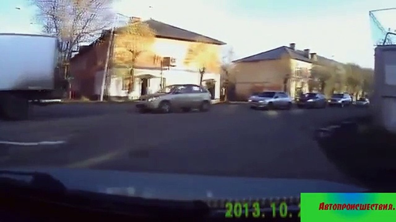 Аварии и Дорожные происшествия. Октябрь Подборка. [4]