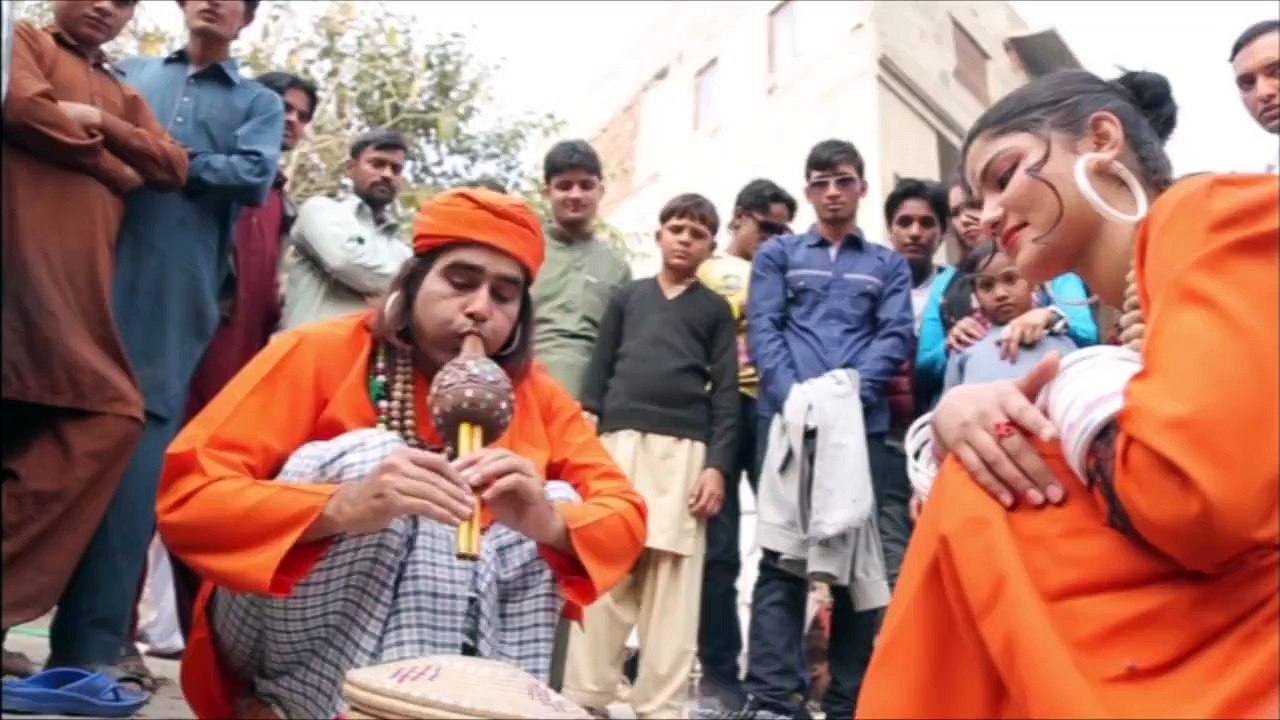 Kit kat talcum powder actor  new Johnny & Jugnu burger ad