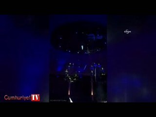 Akrobatın yere çakılma anı kamerada